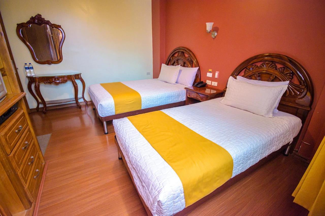 Hotel Cumbayá Sanvy Quito Kültér fotó