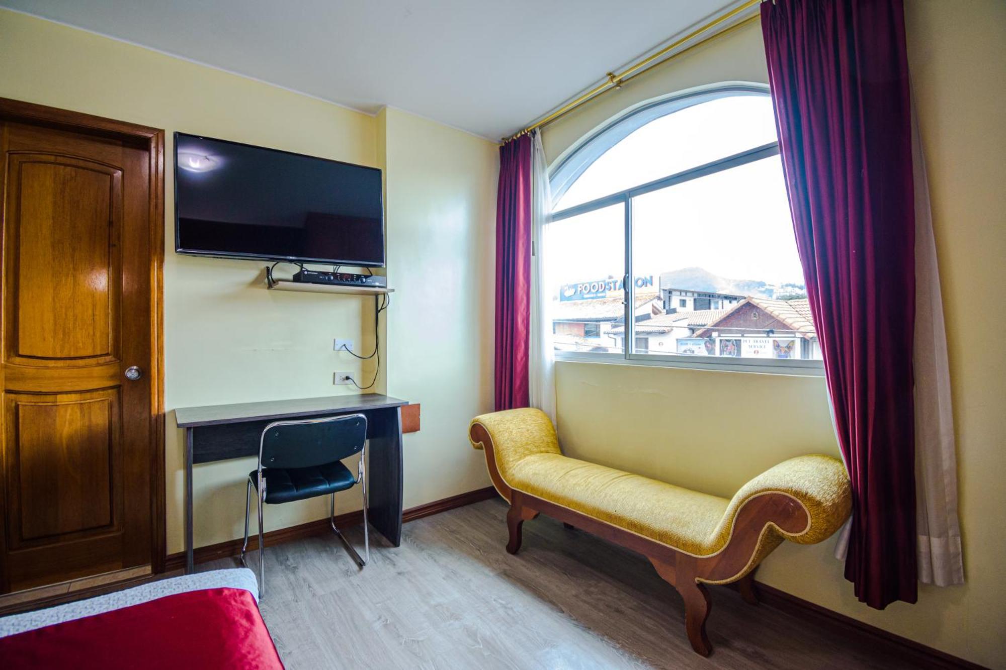 Hotel Cumbayá Sanvy Quito Szoba fotó